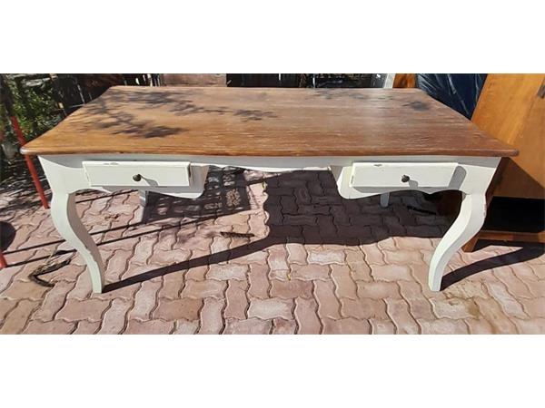 ~/upload/Lots/51598/vvdkl5thwthge/Lot 088 Wooden Dining Table_t600x450.jpg